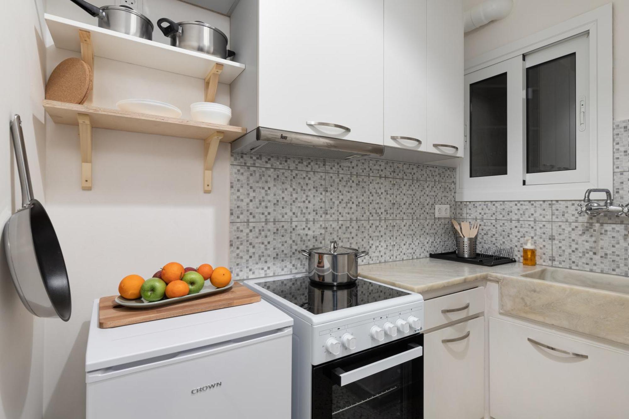 Peaceful Apartment In Neapoli, Exarcheia เอเธนส์ ภายนอก รูปภาพ